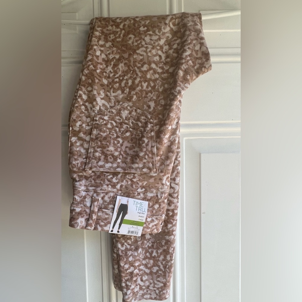 Time and Tru jeggings